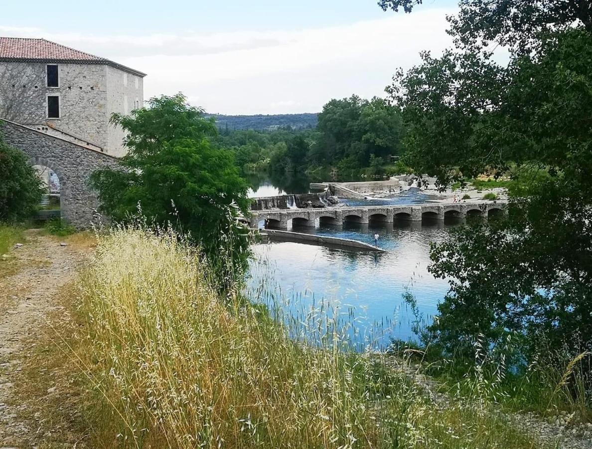 Hebergements Des Posas Sampzon Zewnętrze zdjęcie