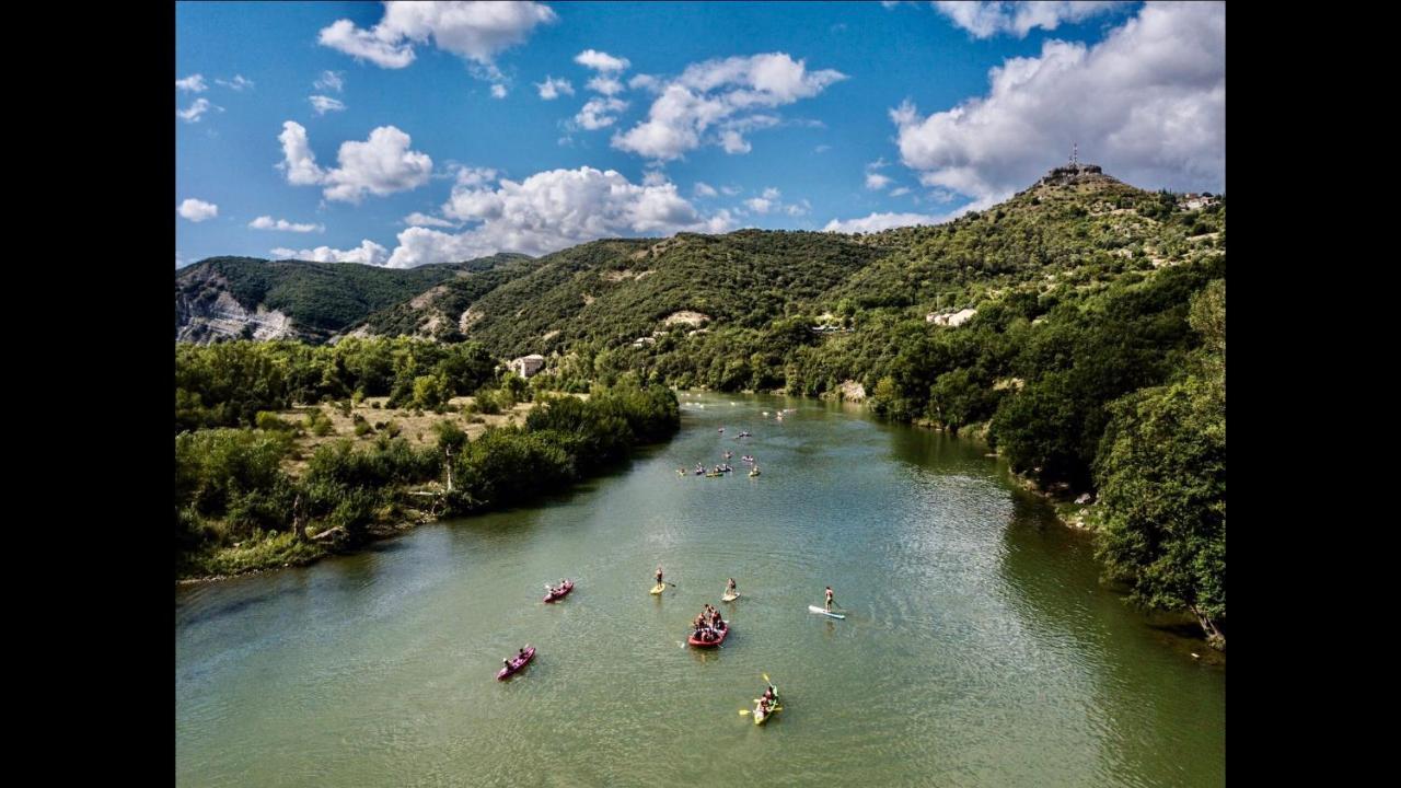 Hebergements Des Posas Sampzon Zewnętrze zdjęcie